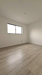 �@�����E���r���O