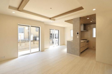 �@�����E���r���O