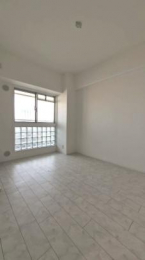 �@�����E���r���O