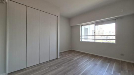 �@�����E���r���O