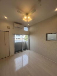 �@���̑������E�X�y�[�X