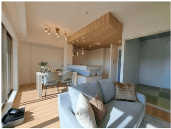 �@�����E���r���O