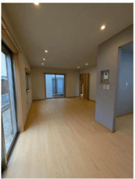 �@�����E���r���O