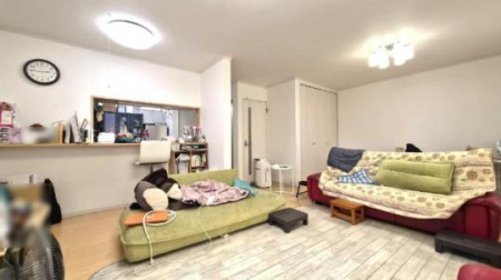 �@�����E���r���O