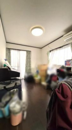 �@�����E���r���O