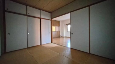 �@�����E���r���O