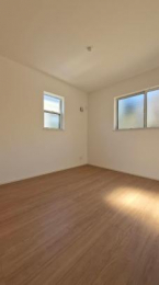 �@�����E���r���O