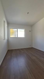 �@�����E���r���O