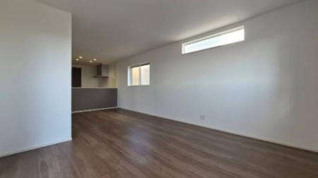 �@�����E���r���O