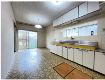 �@�����E���r���O