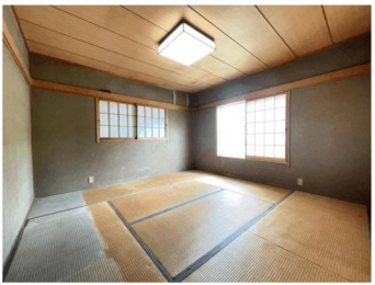 �@�����E���r���O