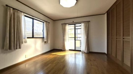 �@�����E���r���O