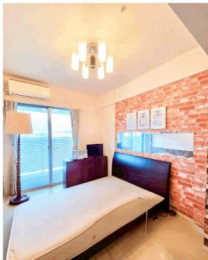 �@�����E���r���O