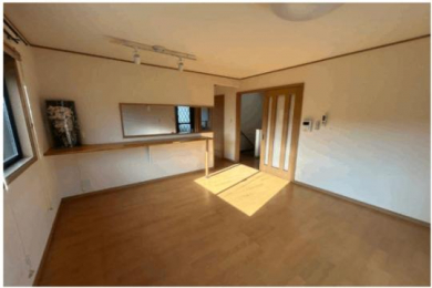 �@�����E���r���O