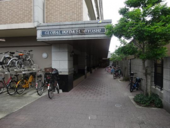 �@���̑����L����