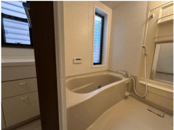 �@�o�X�^�V�����[