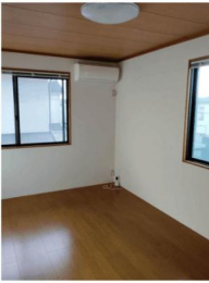 �@�����E���r���O