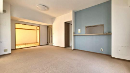 �@�����E���r���O