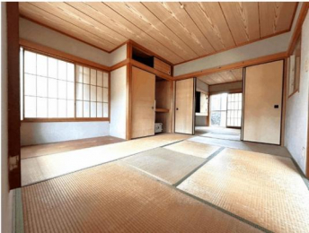 �@�����E���r���O