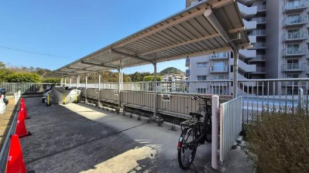 �@���̑����L����