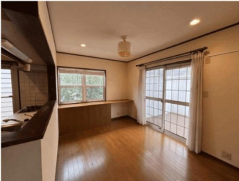 �@�����E���r���O