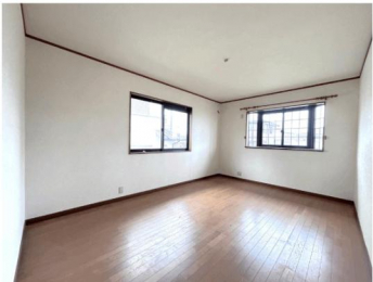 �@�����E���r���O