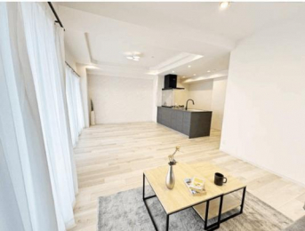 �@�����E���r���O